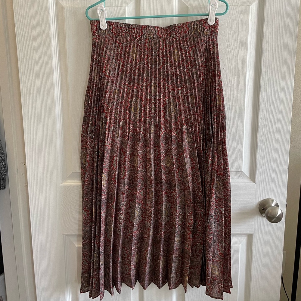 Skirt